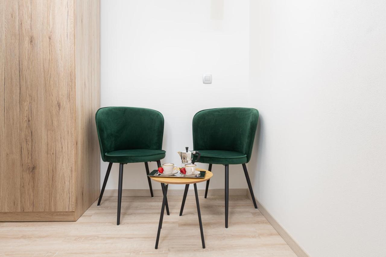 Apartment Ena Near Pula Amphitheater Eksteriør bilde
